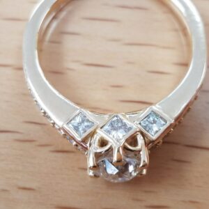 custom jewelry design kenosha, kenosha custom jewelry, herberts jewelers