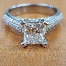 Engagement Ring in Pleasant Prairie, Engagement rings