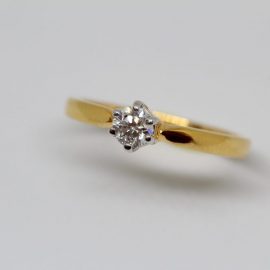 simple gold wedding rings, wedding rings in kenosha, gold wedding bands in kenosha